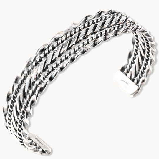 5-Shank Rope Wire Bracelet