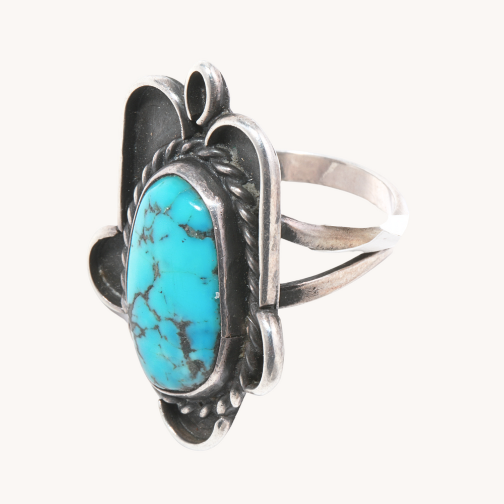 Vintage Turquoise Ring with Silver Wire Accents