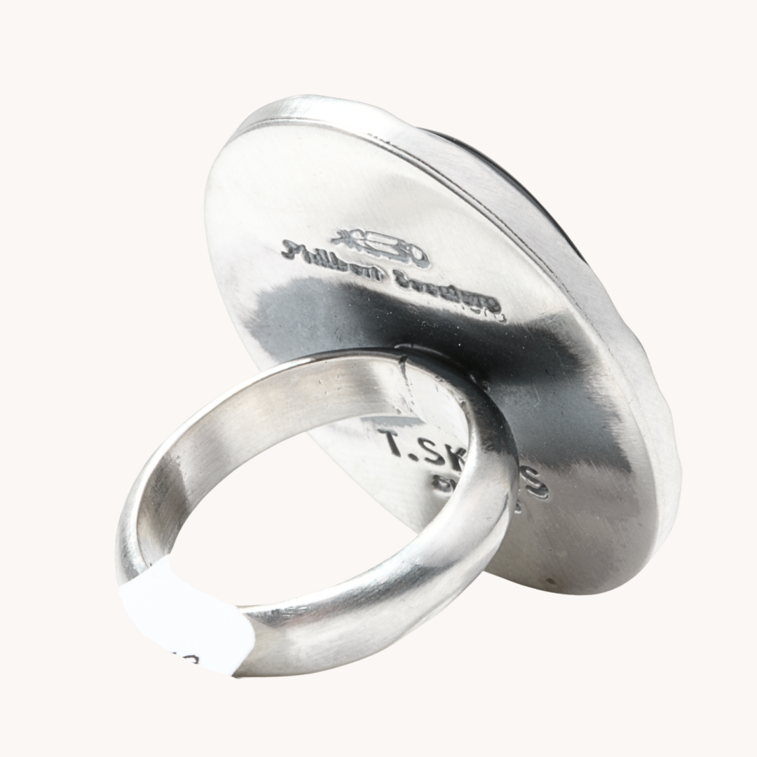 Onyx Ring with Stamped Border