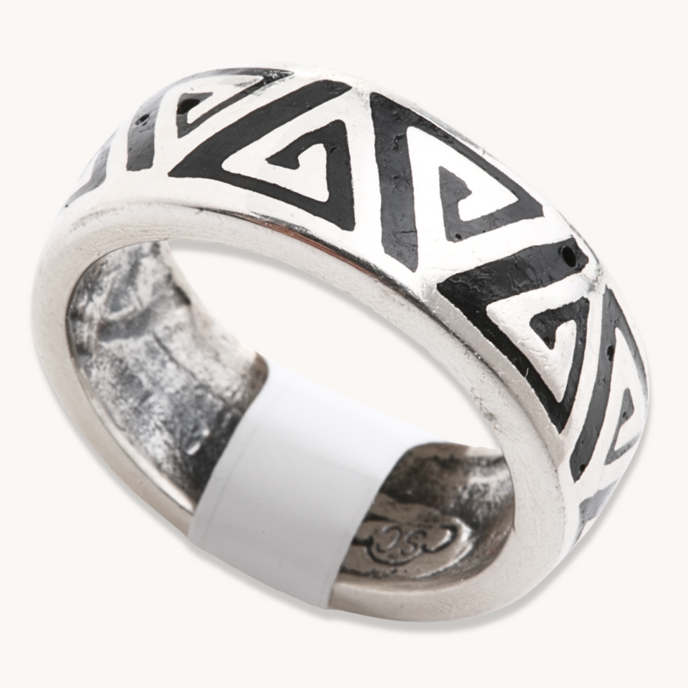 Geometric Onyx Chip Inlay Ring