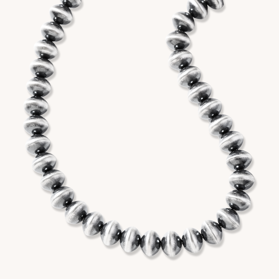 Handcrafted Navajo Pearls Necklaces