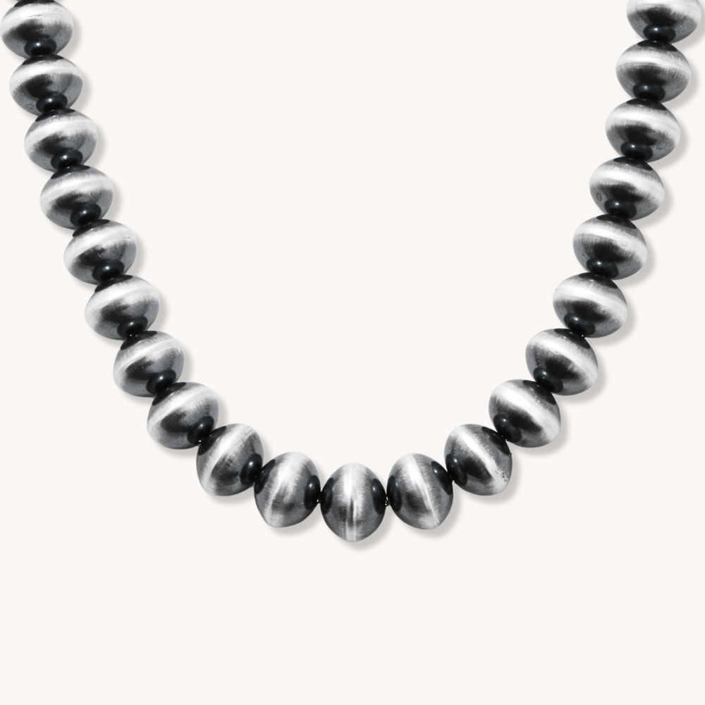 Handmade Navajo Pearls Necklace (1/2" Beads)