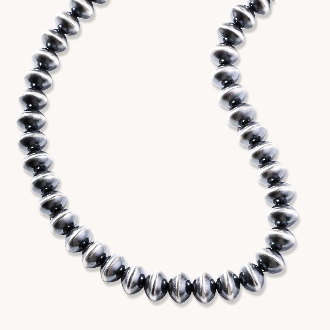 Handcrafted Navajo Pearls Necklaces