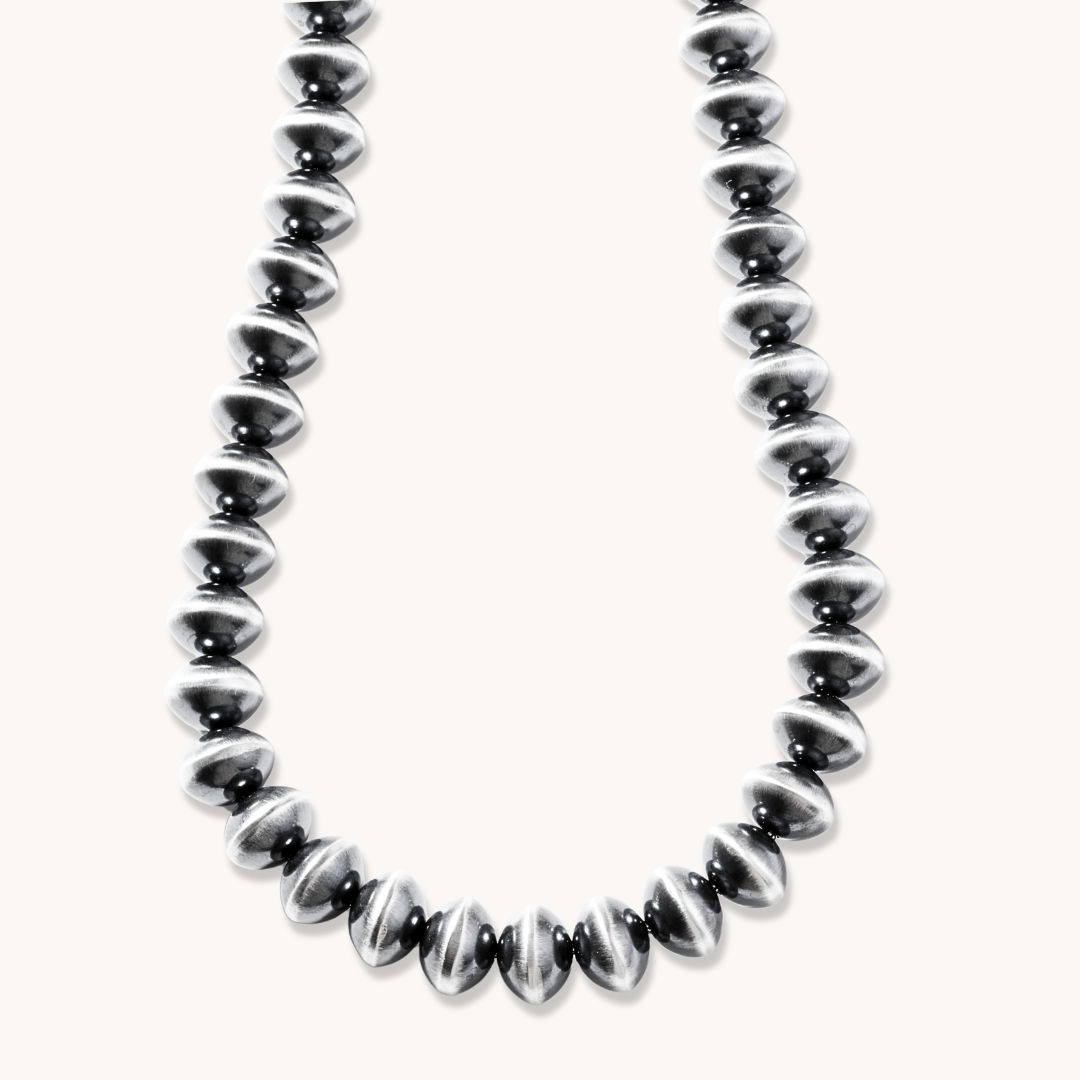 Handcrafted Navajo Pearls Necklaces