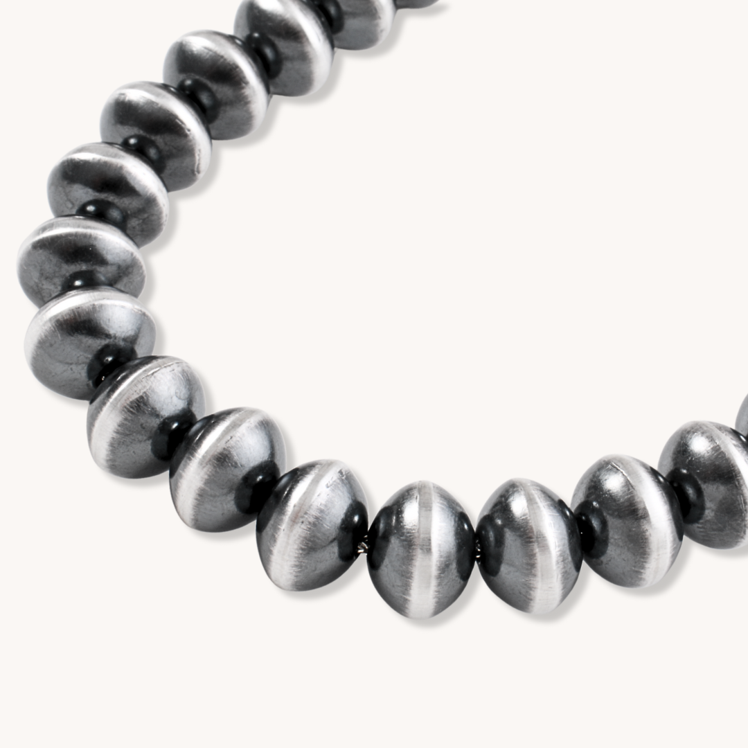 Handmade Navajo Pearls Necklaces