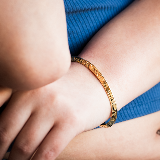 Stamp Dancer: Falconer Stackable Bracelet