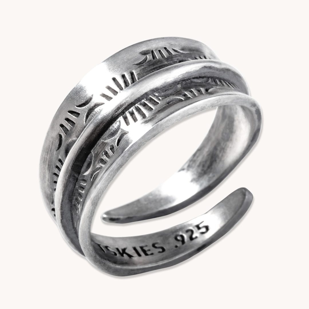 Stamp Dancer: Carpenter Adjustable Ring