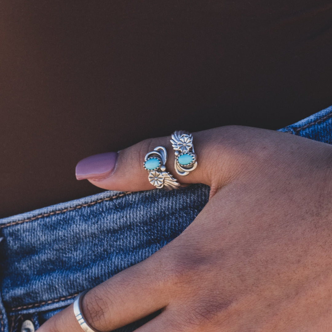 Radiante: Turquoise Helix Adjustable Ring