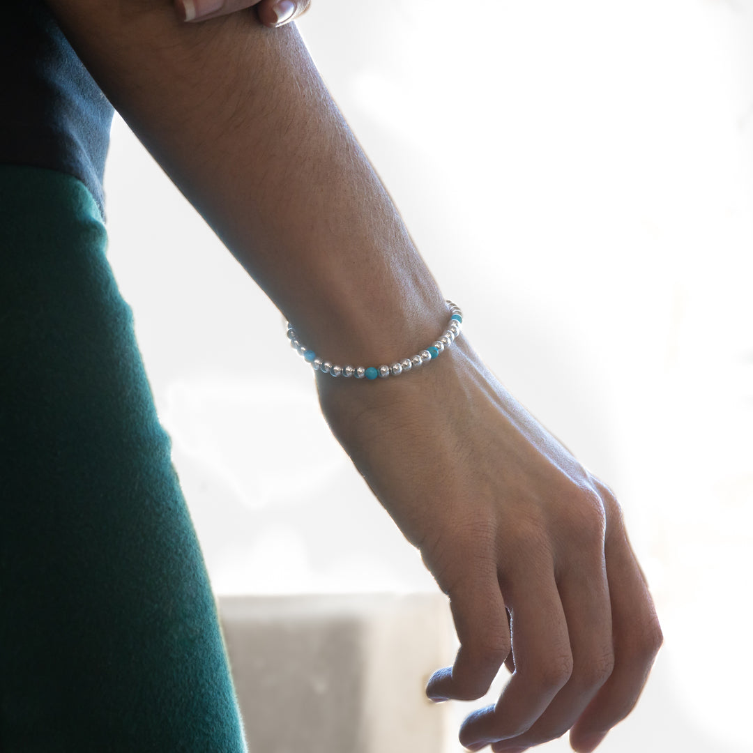 Turquoise and Silver Beaded Bracelet