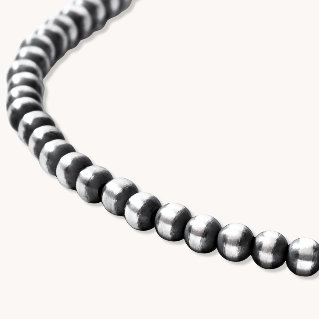 Desert Blossom: Petite Silver Pearls Necklace (3mm)