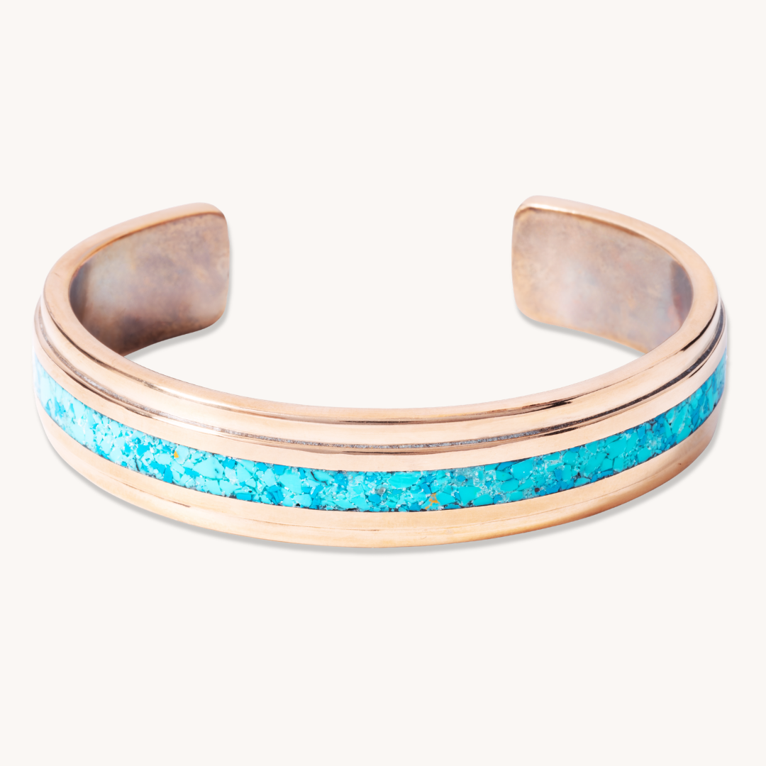 Radiante: Turquoise Vista Bracelet, a sterling silver cuff featuring a vibrant turquoise inlay.