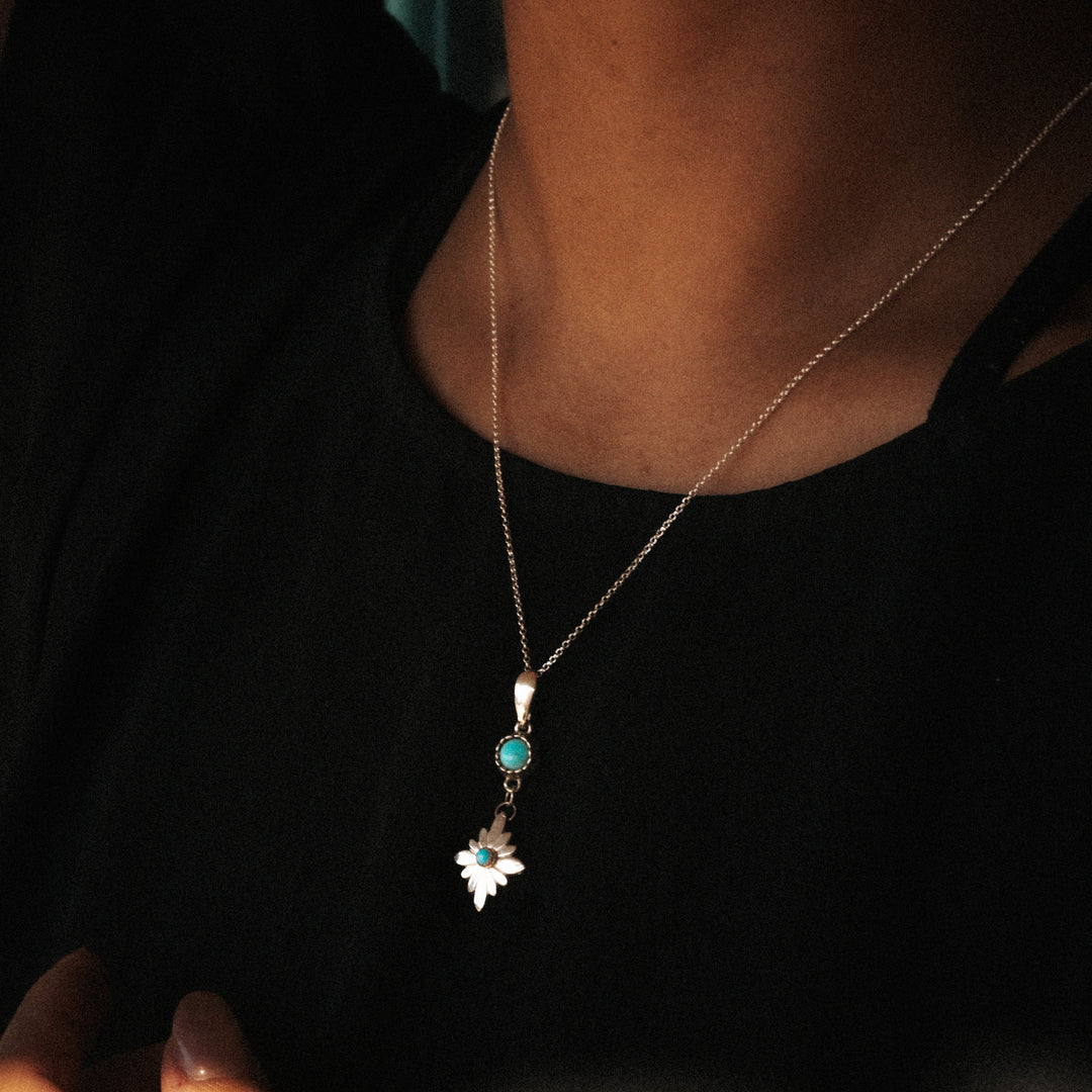 Radiante: Turquoise Stardrop Necklace