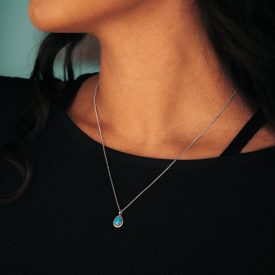 Radiante: Turquoise Teardrop Pendant
