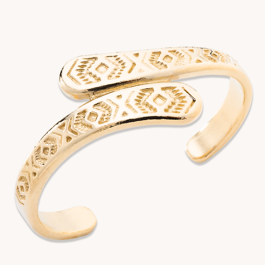 SkyWeaver: Twined Cuff Bracelet made of sterling silver, featuring intricate Native American-inspired patterns.