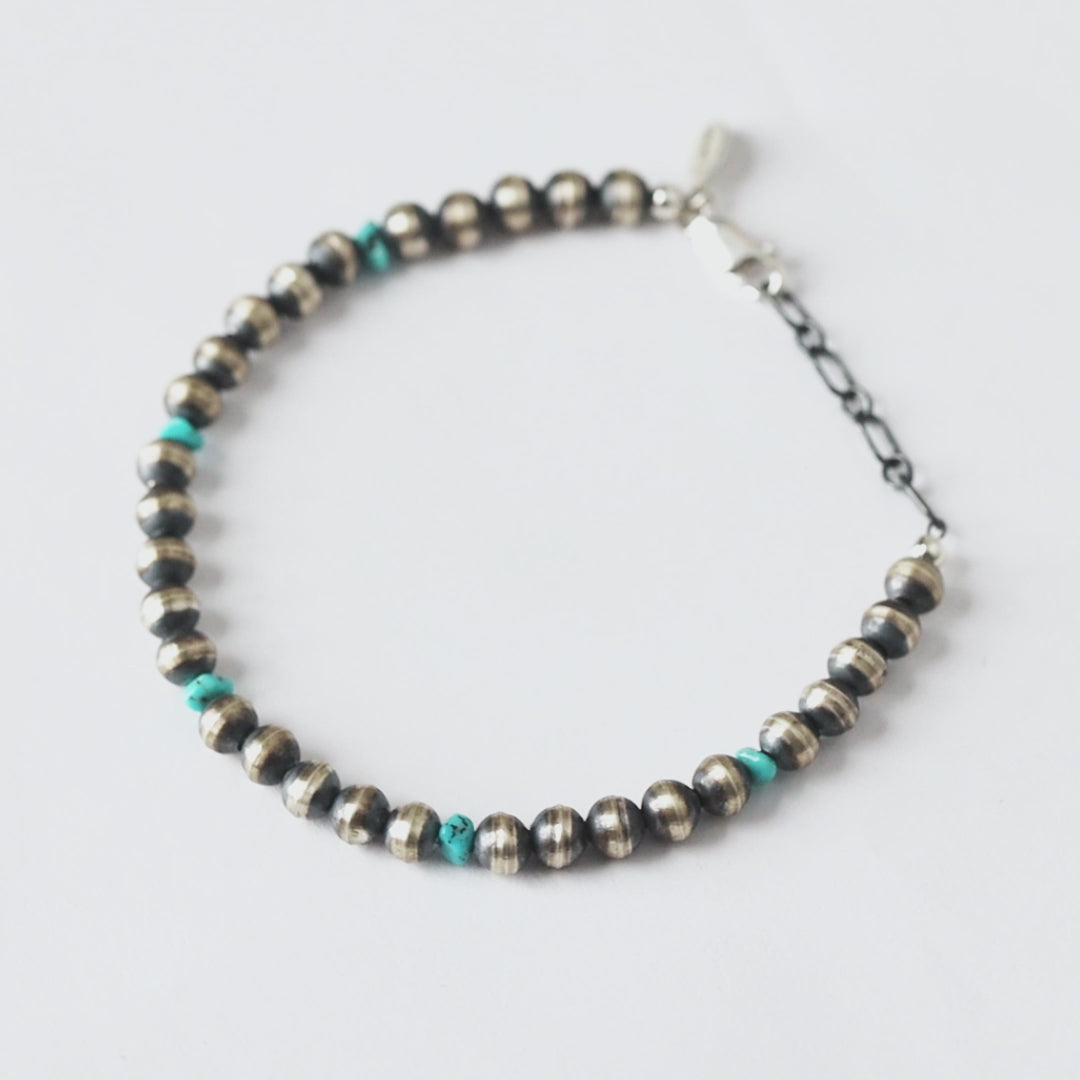 Desert Blossom: Turquoise Classic Pearls Bracelet (5mm)