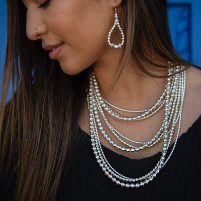 20-inch white pearl necklace with magnetic clasp - 88London