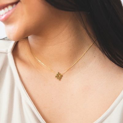 Modern Gold Pendant Necklace